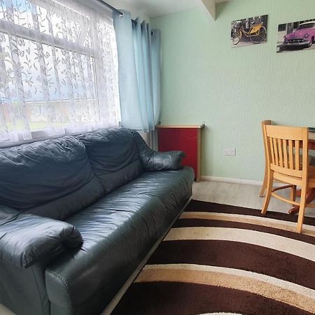 88 Sundowner Holiday Chalet Sleeps 5 Hemsby Buitenkant foto